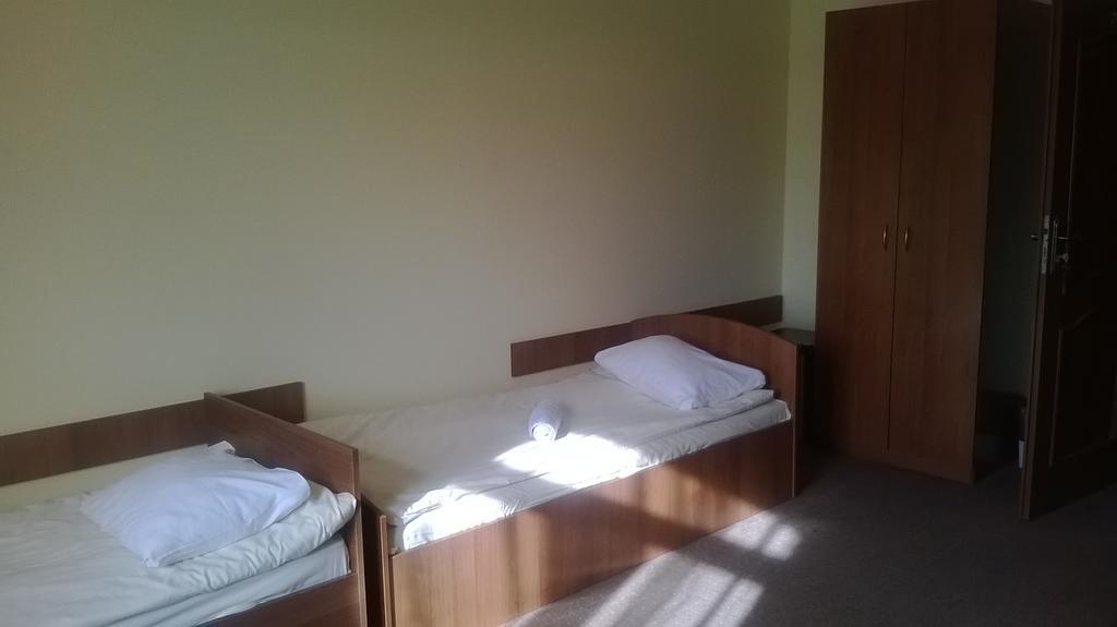 Hostel Milosz Grabowiec  Habitación foto