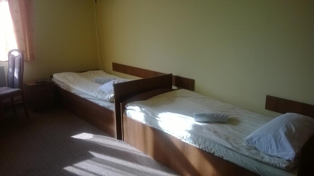 Hostel Milosz Grabowiec  Habitación foto