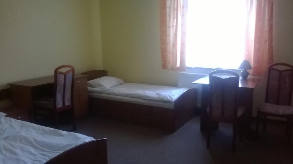 Hostel Milosz Grabowiec  Habitación foto