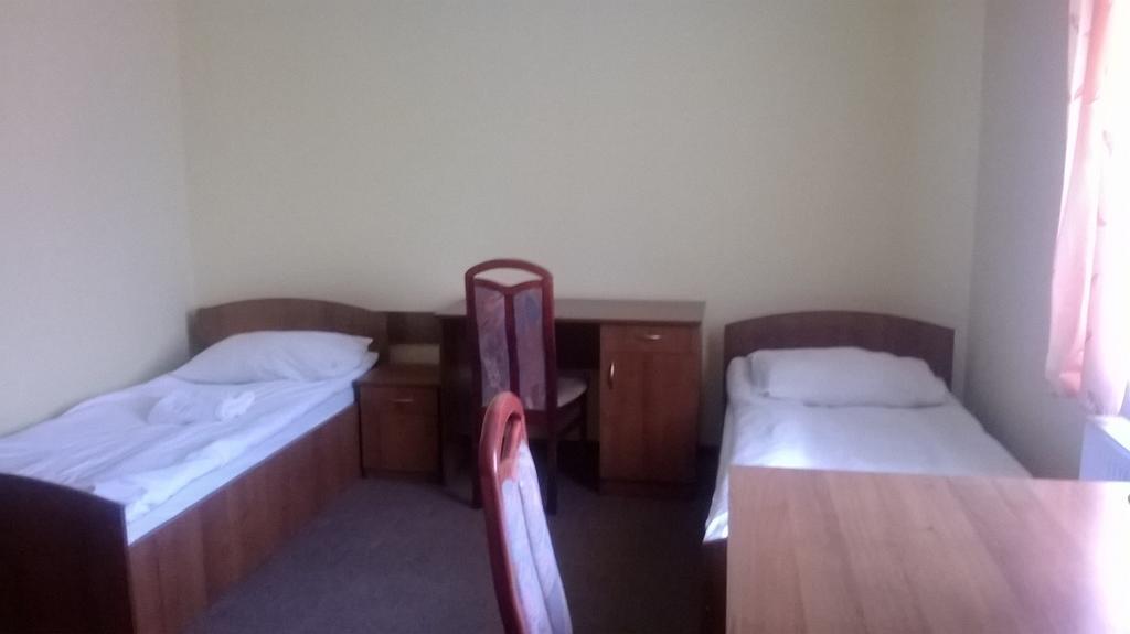 Hostel Milosz Grabowiec  Habitación foto