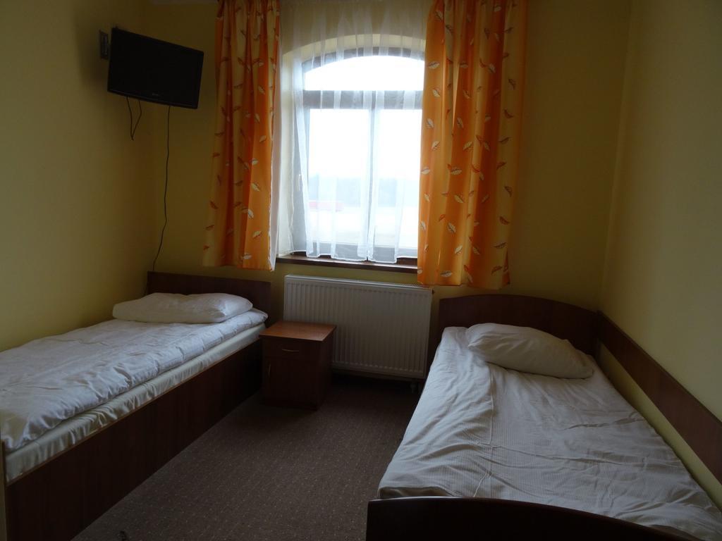 Hostel Milosz Grabowiec  Habitación foto