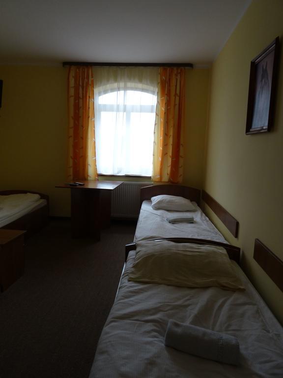 Hostel Milosz Grabowiec  Habitación foto
