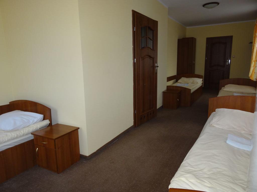 Hostel Milosz Grabowiec  Habitación foto